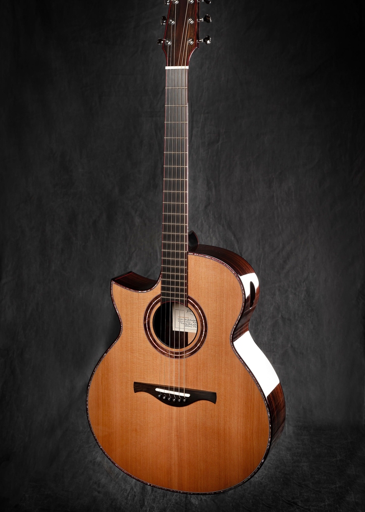 Small Jumbo CW "Tuxedo" Left-handed